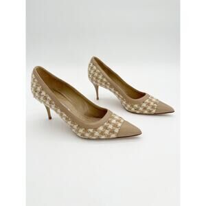 Manolo Blahnik Irene Beige Houndstooth Tweed Pointed Cap Toe Pumps Heels IT 41